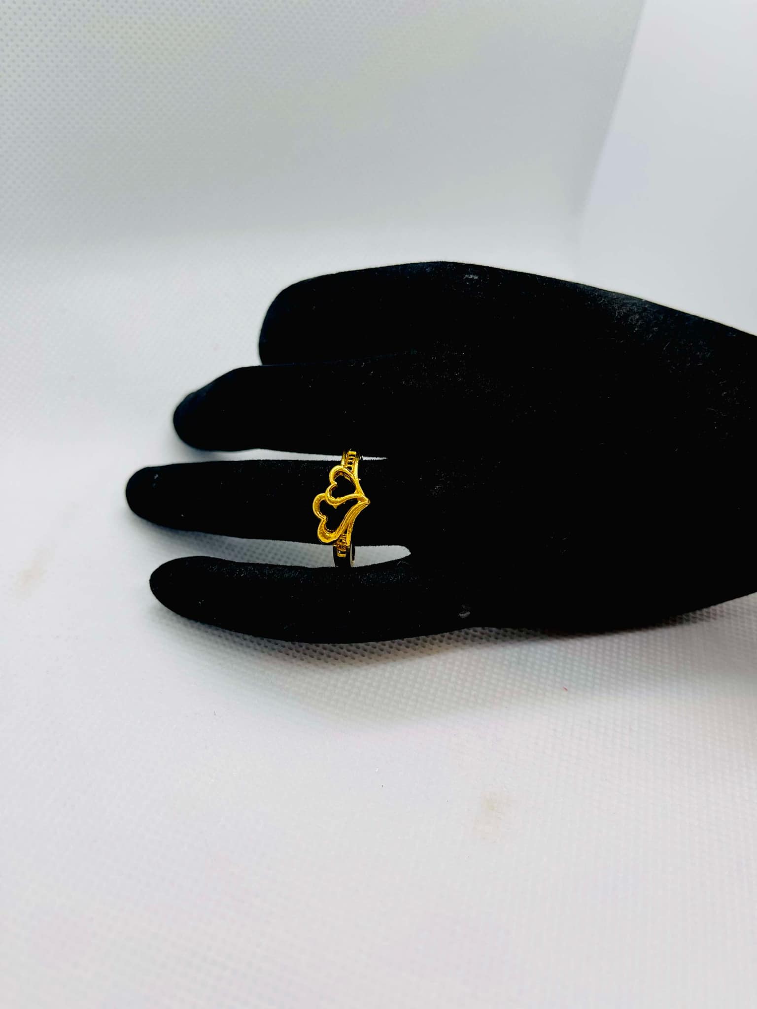 Rng-13 - Female Fingering Design