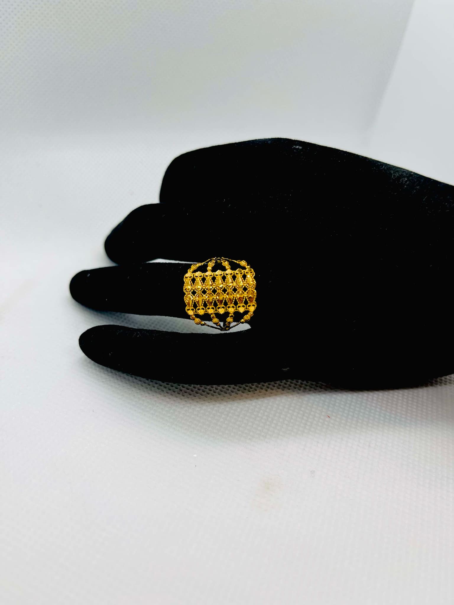 Rng-14 - Female Fingering Design